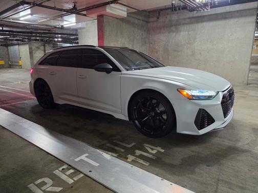White 2025 Audi RS 6 Avant performance 4.0