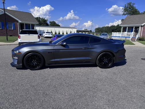 2019 Ford Mustang GT Premium