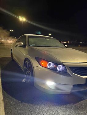 Silver 2009 Honda Accord EX-L