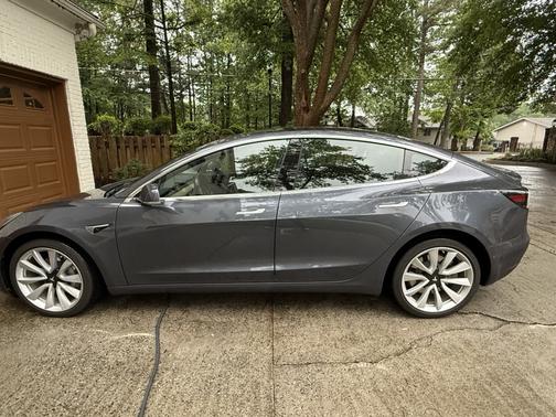 2019 Tesla Model 3 Standard Range Plus