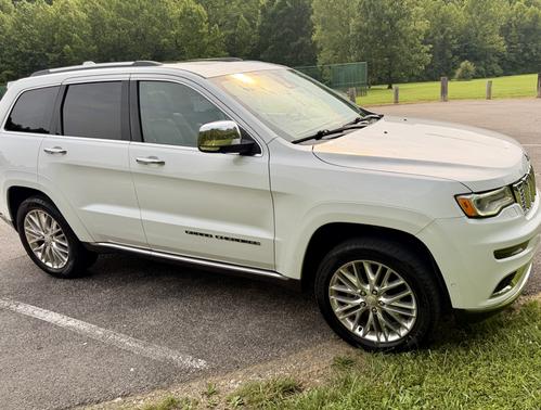 White 2018 Jeep Grand Cherokee Summit