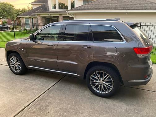 2017 Jeep Grand Cherokee Summit