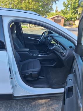 2023 Chevrolet Bolt EUV LT