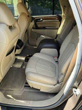 Brown 2009 Buick Enclave CXL