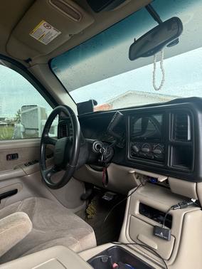 White 2002 GMC Sierra 2500 SLE H/D Crew Cab