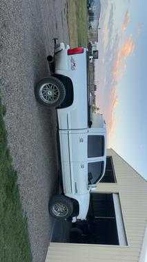 White 2002 GMC Sierra 2500 SLE H/D Crew Cab
