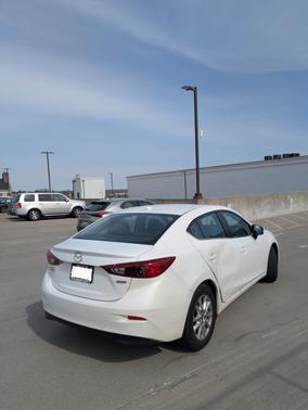2015 Mazda Mazda3 i Touring