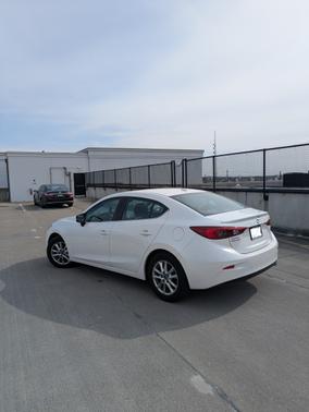 2015 Mazda Mazda3 i Touring