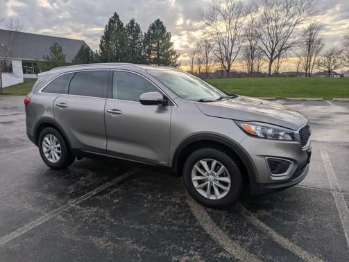 2016 Kia Sorento LX