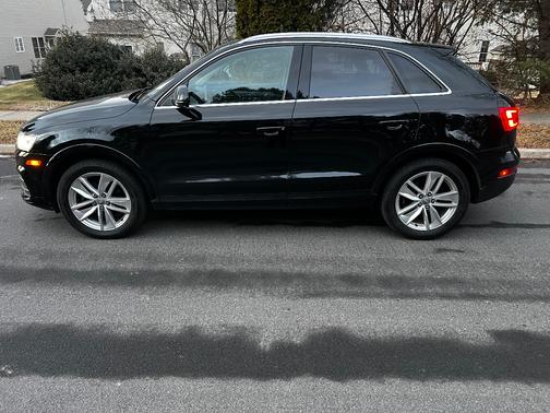 2016 Audi Q3 2.0T Premium Plus