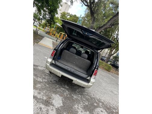 2003 Mercury Mountaineer Luxury