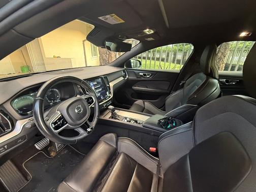 Gray 2019 Volvo S60 T5 R-Design