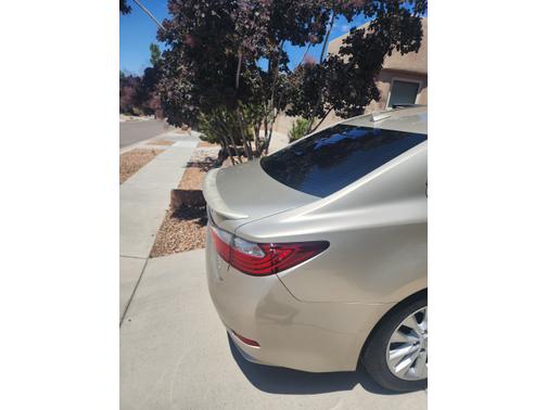2014 Lexus ES 300h Base