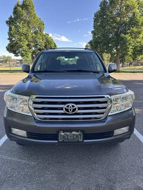 Gray 2008 Toyota Land Cruiser Base