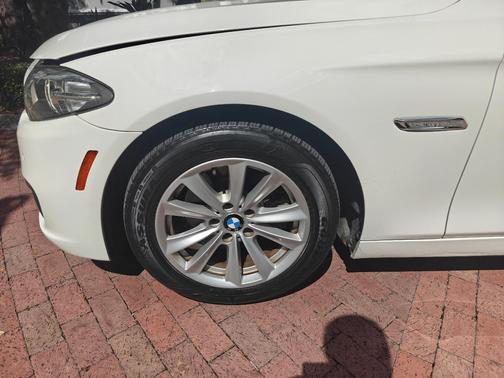 White 2016 BMW 528 i