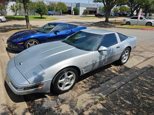 Silver 1996 Chevrolet Corvette Base