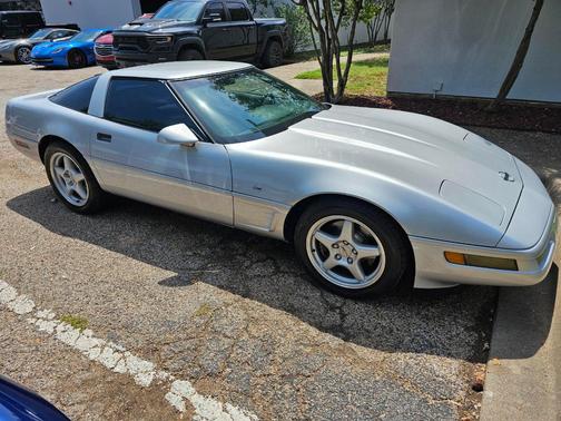 Silver 1996 Chevrolet Corvette Base