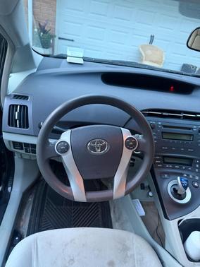 Black 2010 Toyota Prius I