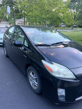 Black 2010 Toyota Prius I