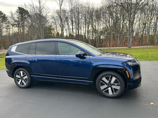 2026 Hyundai IONIQ 9 SEL AWD