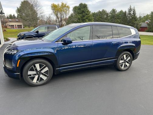 2026 Hyundai IONIQ 9 SEL AWD