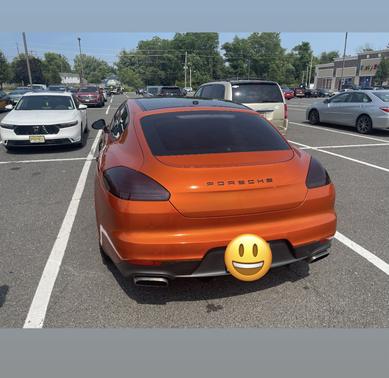 2016 Porsche Panamera Edition