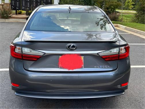 2016 Lexus ES 300h Base