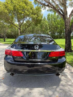 Black 2013 Honda Accord EX-L V-6