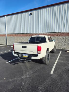 2019 Toyota Tacoma SR