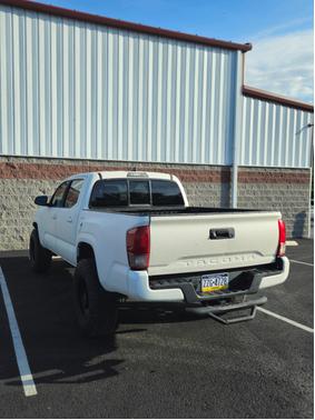 2019 Toyota Tacoma SR