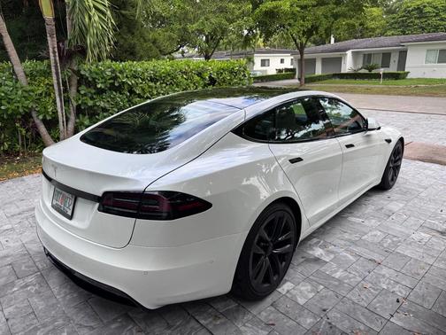 White 2023 Tesla Model S Base