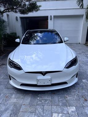 White 2023 Tesla Model S Base