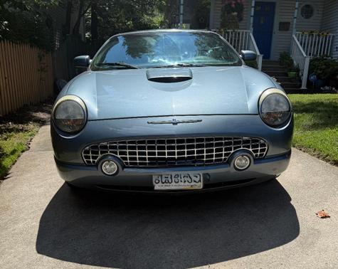 Blue 2005 Ford Thunderbird Deluxe