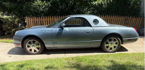 Blue 2005 Ford Thunderbird Deluxe
