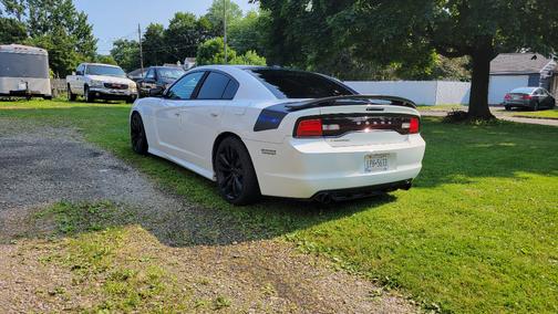White 2013 Dodge Charger R/T