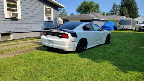 White 2013 Dodge Charger R/T