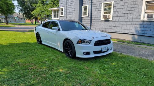 White 2013 Dodge Charger R/T