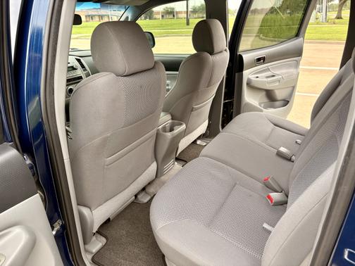2005 Toyota Tacoma PreRunner Double Cab