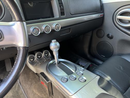 2005 Chevrolet SSR Base