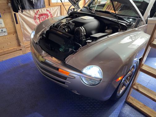 2005 Chevrolet SSR Base