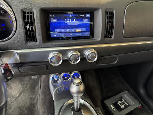 2005 Chevrolet SSR Base