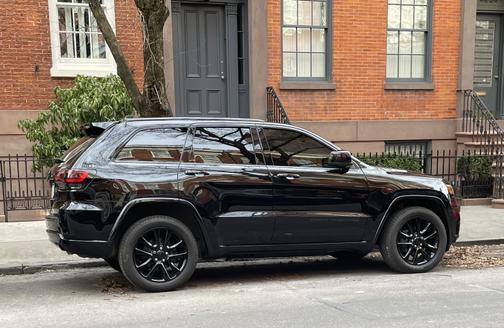 2018 Jeep Grand Cherokee Altitude