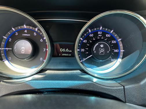 Gray 2011 Hyundai SONATA GLS