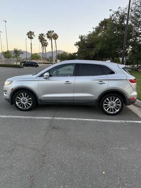 Silver 2015 Lincoln MKC Base
