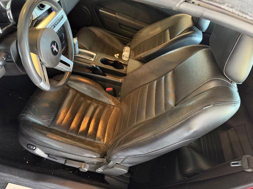 2005 Ford Mustang GT