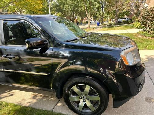 Black 2012 Honda Pilot Touring