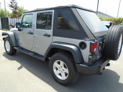 Silver 2016 Jeep Wrangler Unlimited Sport