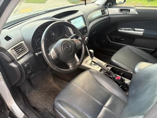 Silver 2010 Subaru Forester 2.5 X Limited