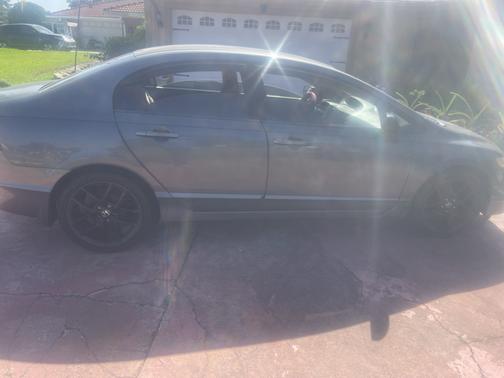 Gray 2009 Honda Civic LX