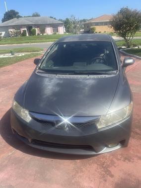 Gray 2009 Honda Civic LX